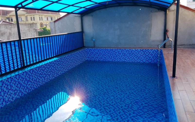 hồ bơi gia nhiệt