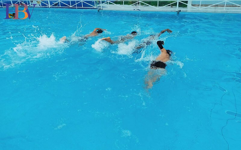 be-boi-kinh-doanh-cua-chi-trang-phong-dien-can-tho-4