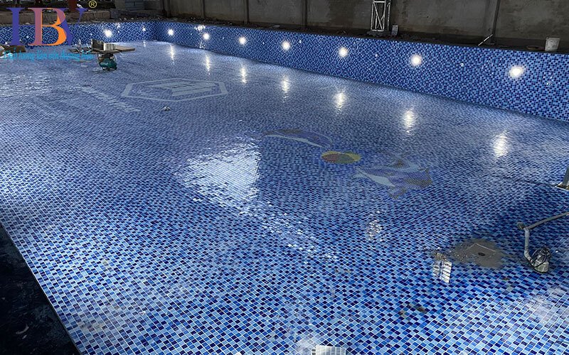 be-boi-kinh-doanh-tai-khu-phuc-hop-cafe-ca-koi-be-boi-11