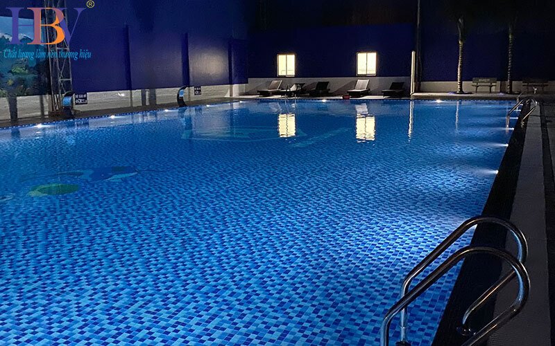 be-boi-kinh-doanh-tai-khu-phuc-hop-cafe-ca-koi-be-boi-15