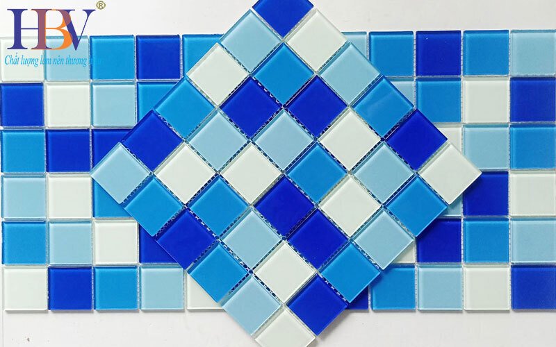 01-gach-mosaic-thuy-tinh-03