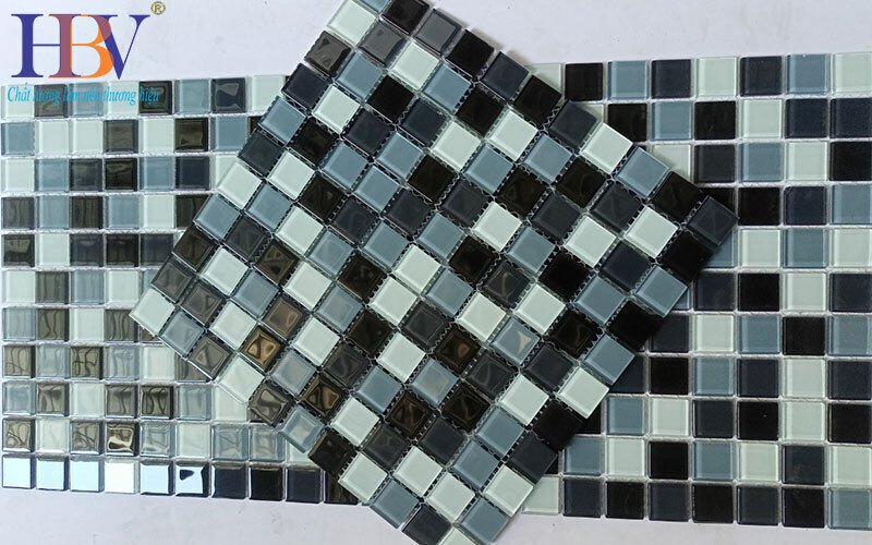 01-gach-mosaic-thuy-tinh-12