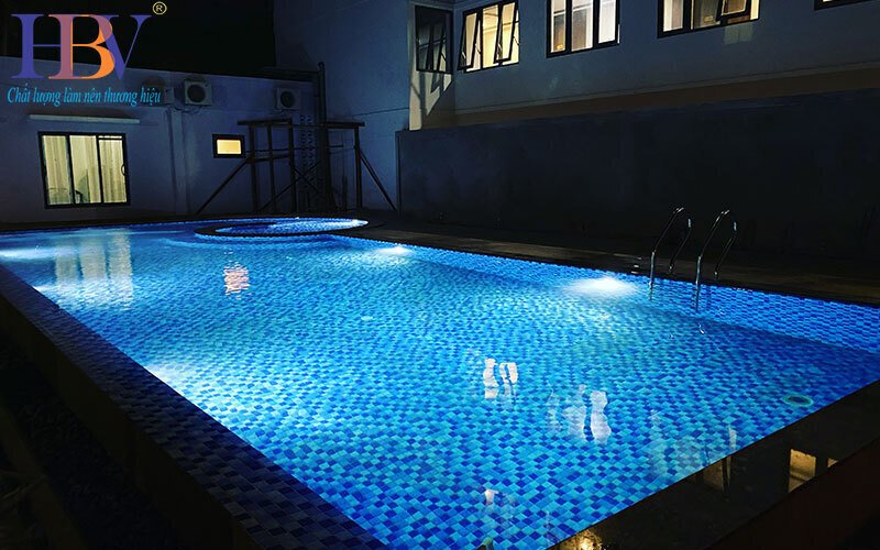 03-hoan-thien-op-lat-07