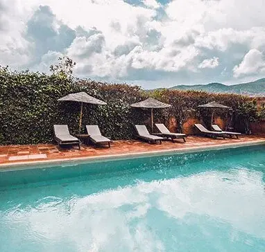 Ghê, Giường Đan Cho Hồ Bơi