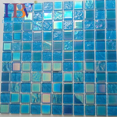 Gạch mosaic bảy mầu trang trí