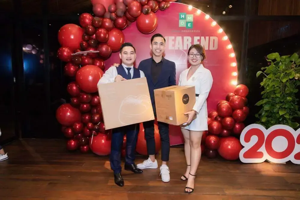 272789075-2217525218399073-2383270025383441878-n