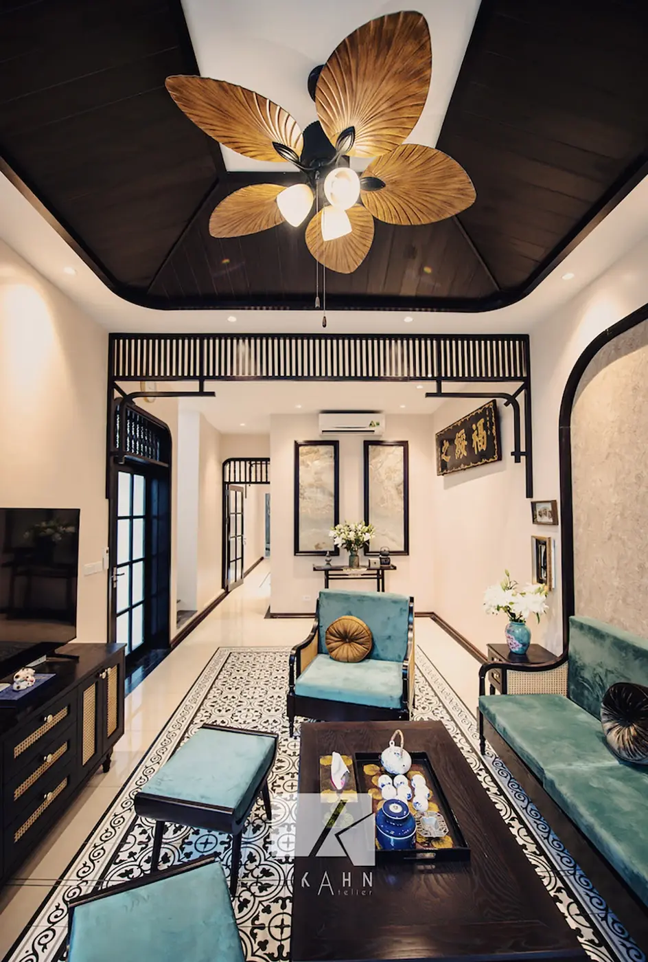 ngôi nhà mang phong cách indochine đương đại của một 'nhà thư pháp' ở hà nội