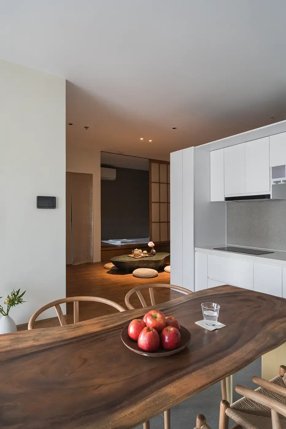 căn hộ nhỏ mang phong cách zen nhật bản