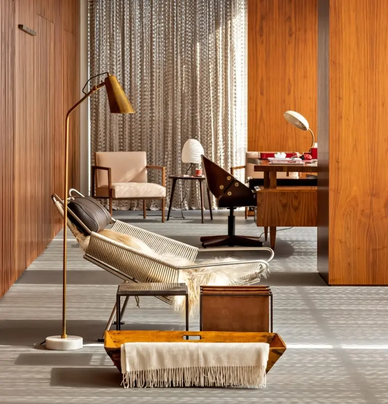 kiến trúc cổ điển giao hoà với hiện đại của căn hộ flat