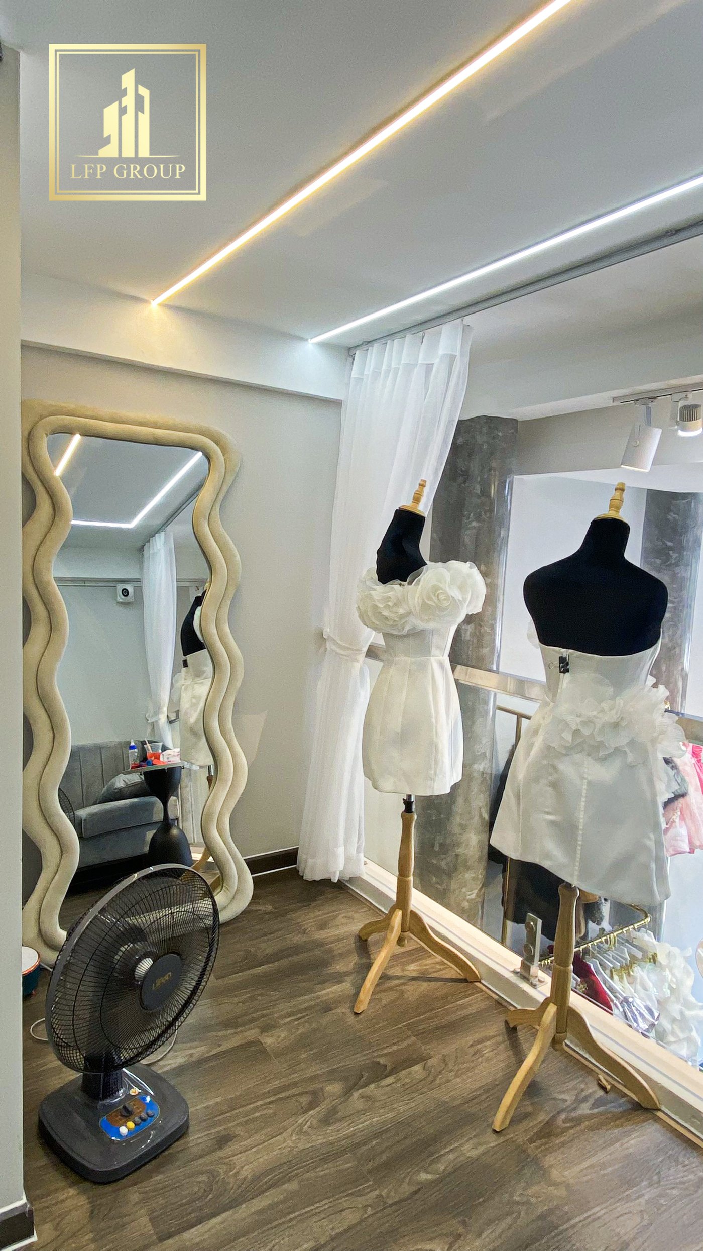 10-lfp-54fgi7897489r7gf8954gfe