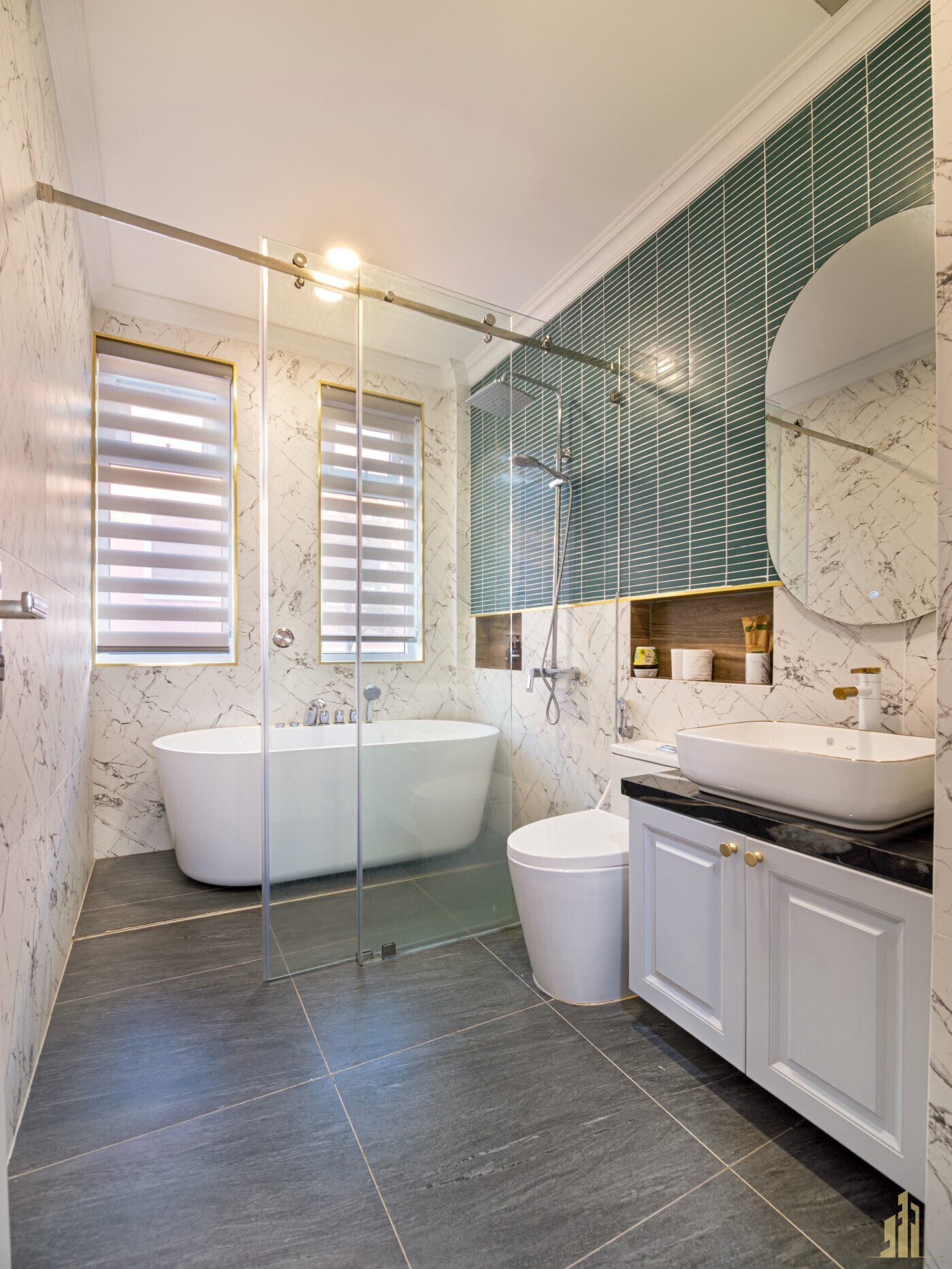 11-lfp-578uif9478395ytg