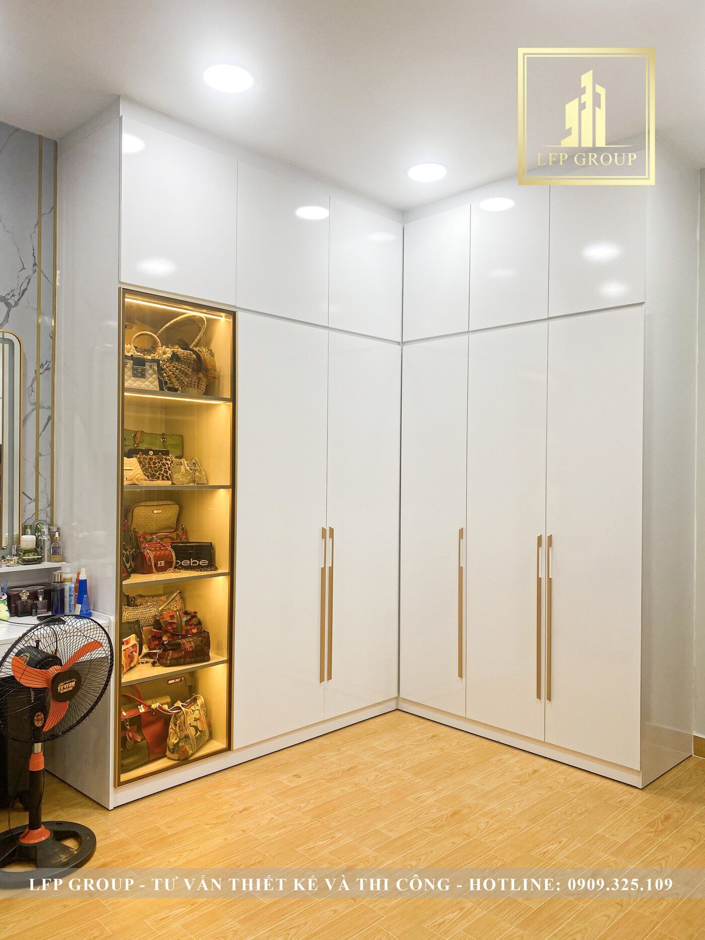 12-lfp-5489fgi89576g