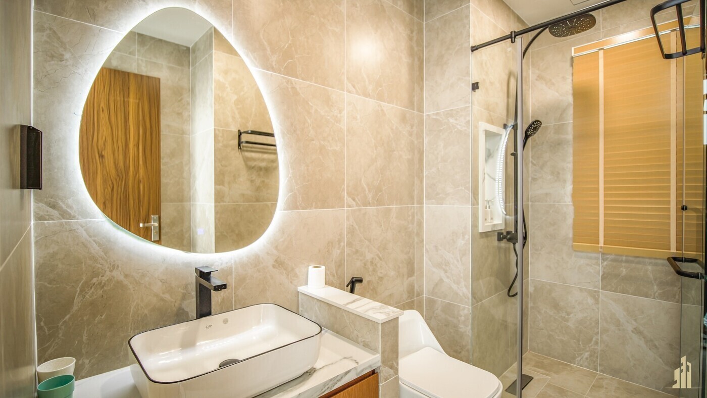 17-lfp-5648ufg784767ry