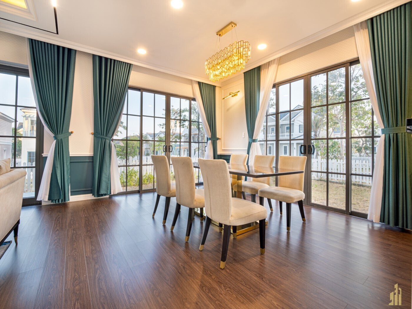 3-lfp-78534uhf78564y