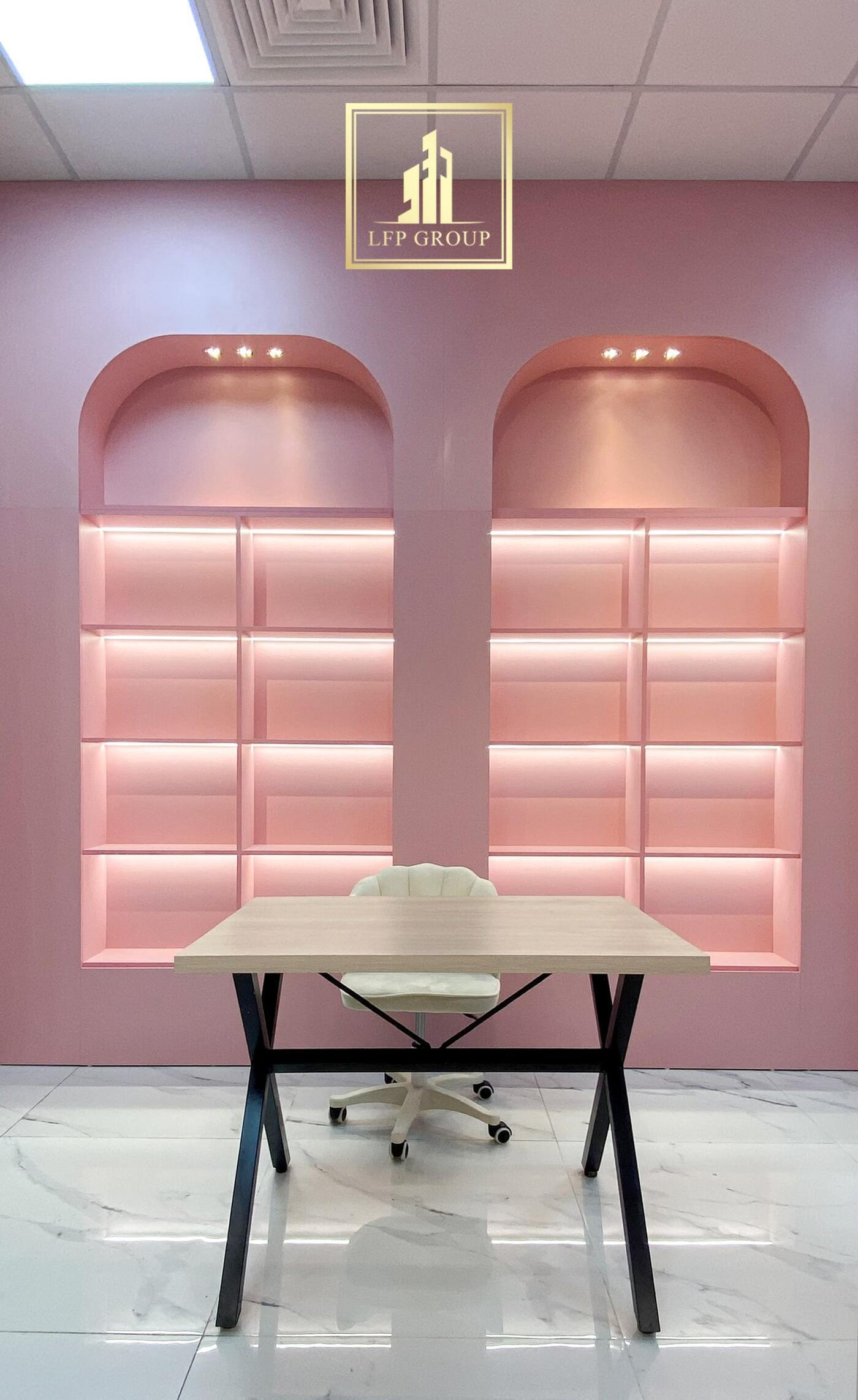 5-lfp-5784gu7r89678r7h