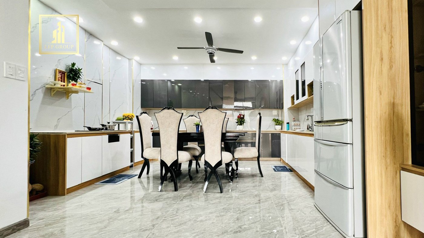 5-lfp-5894i78580ryjhg7874t89h