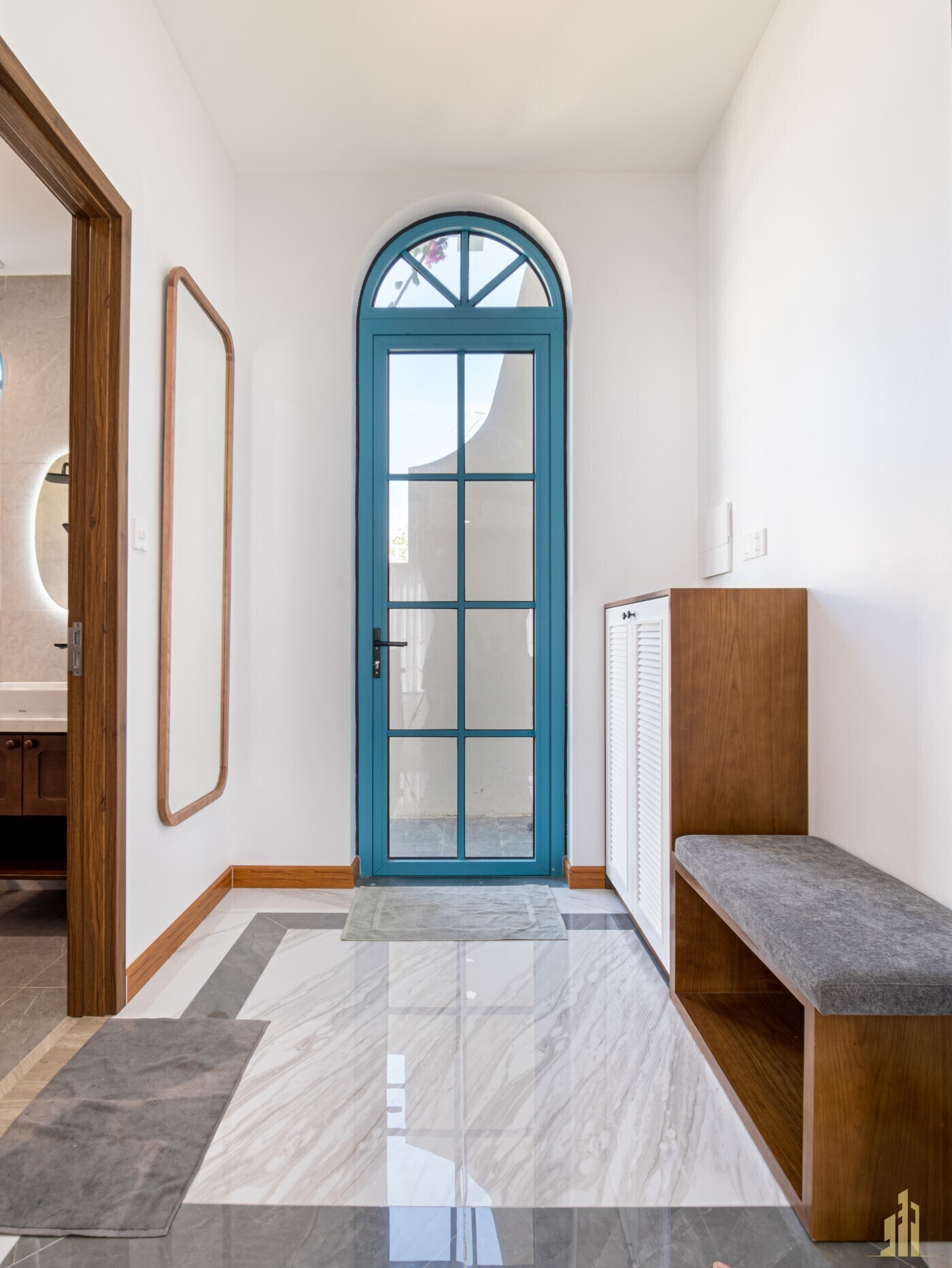 5-lfp-85904jkf789e7589rt