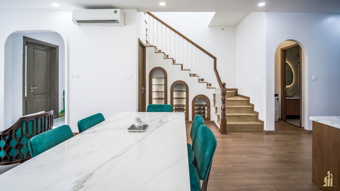 8-lfp-5648ufg784767ry