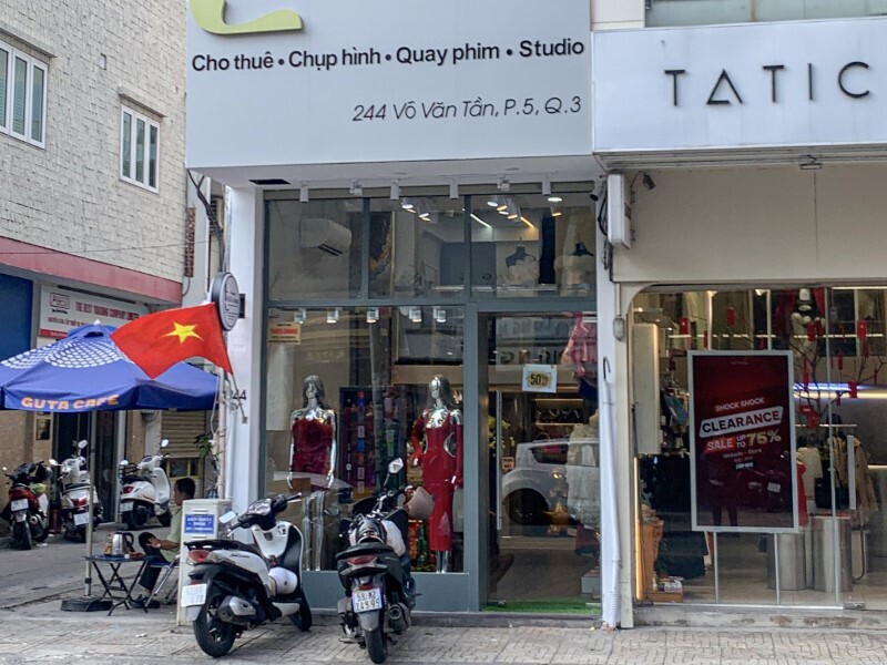 Quận 3 - Võ Văn Tần (Shop Quần Áo)