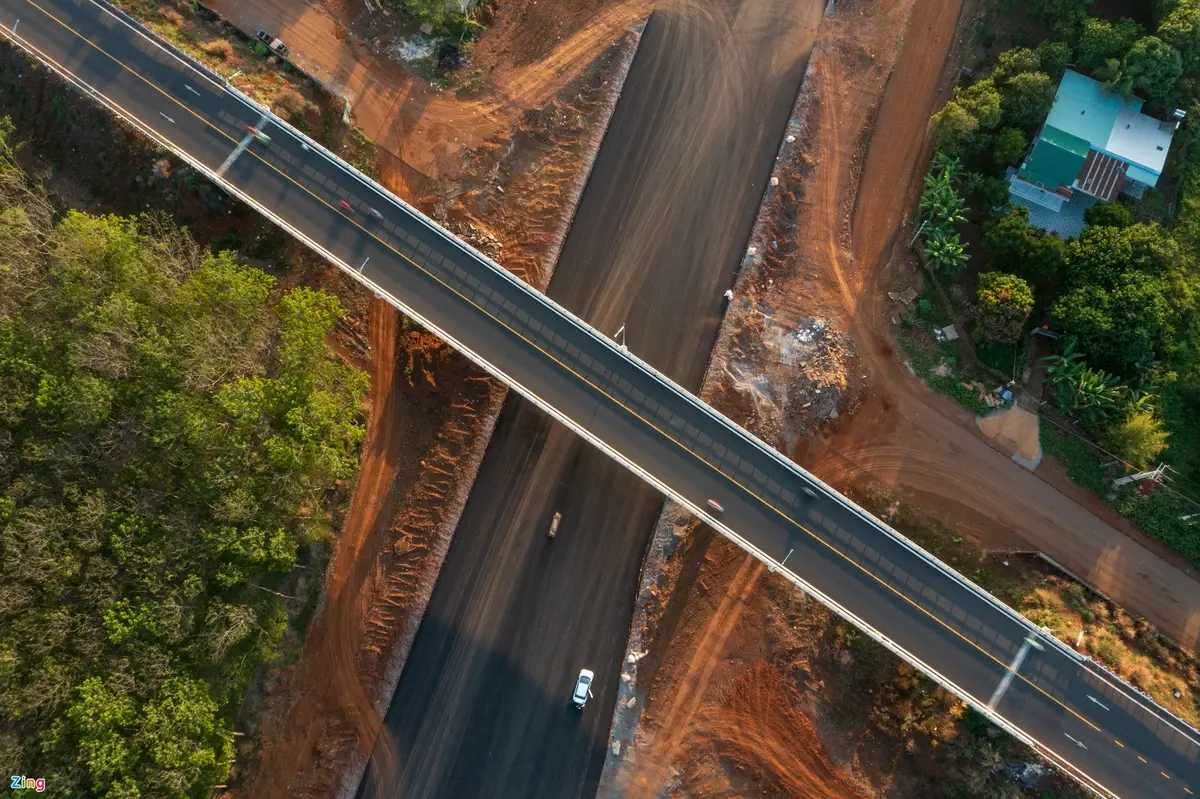 diện mạo của cao tốc dầu giây - phan thiết dài 99 km