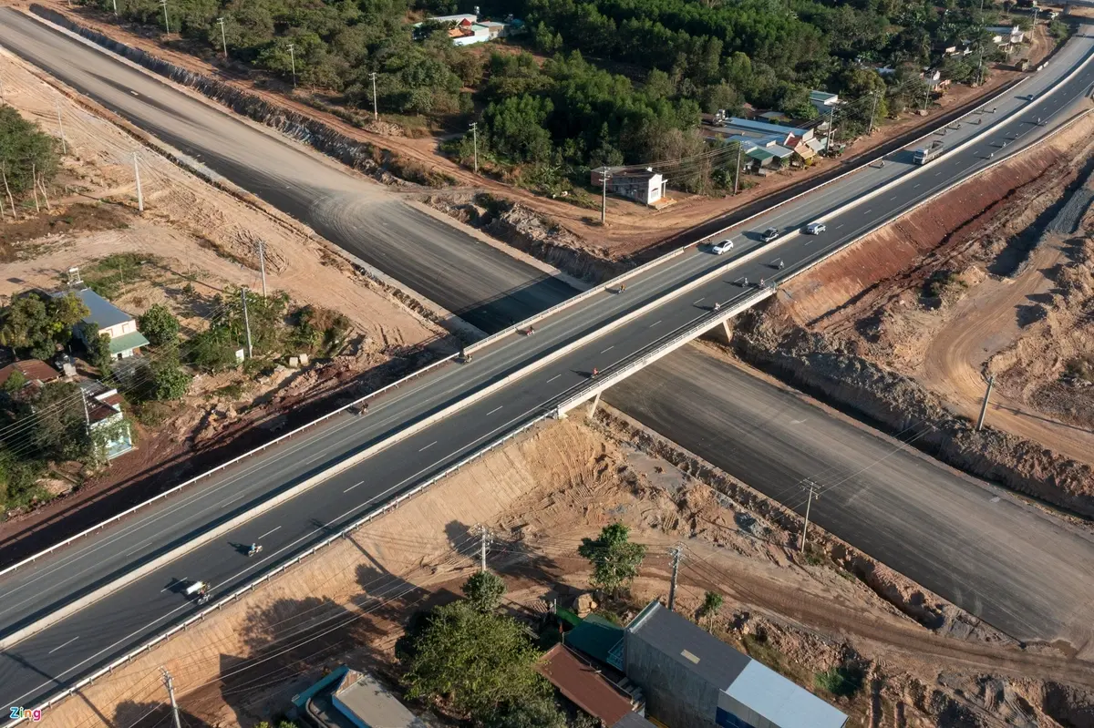 diện mạo của cao tốc dầu giây - phan thiết dài 99 km