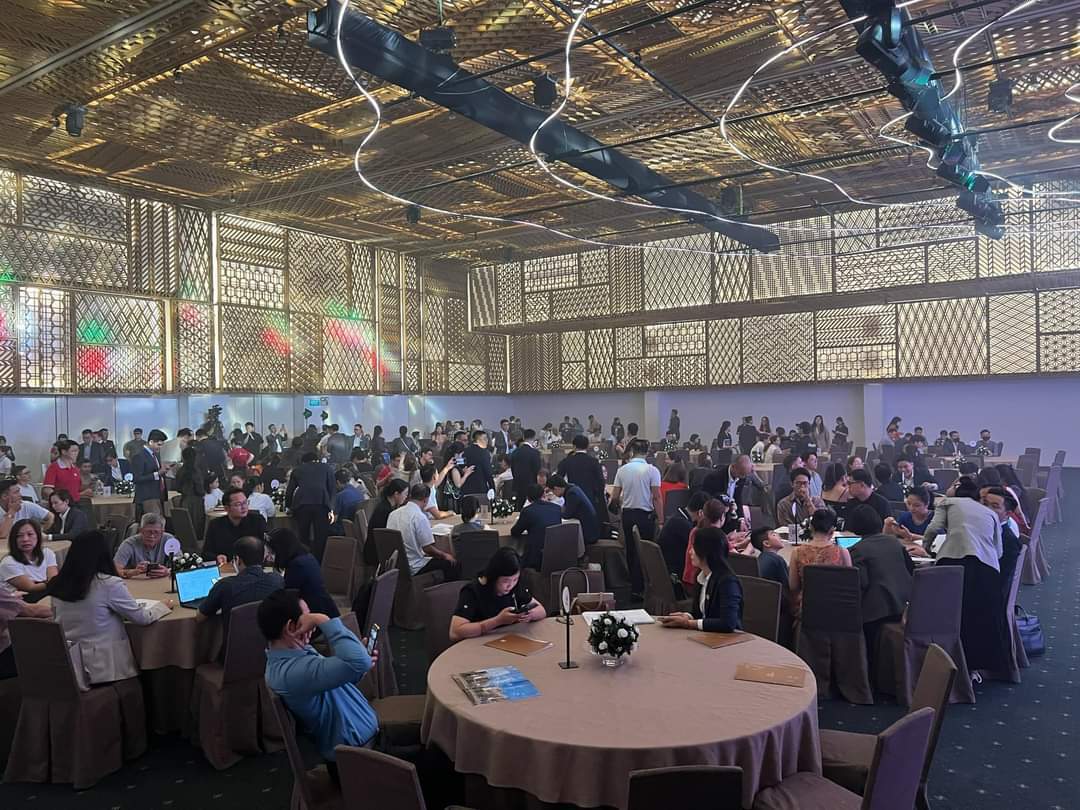 z5586571687055-c2e1f8effe60c38ea595279fdd718806