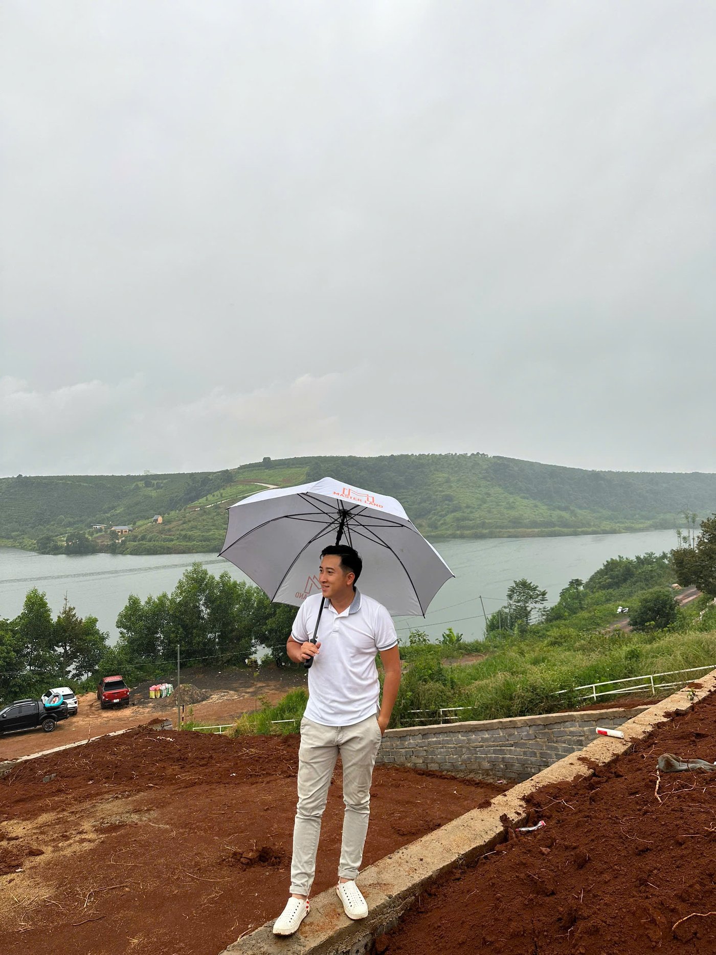 z6164068065229-dc161a3278c6b8ea6ecee28d917abefa