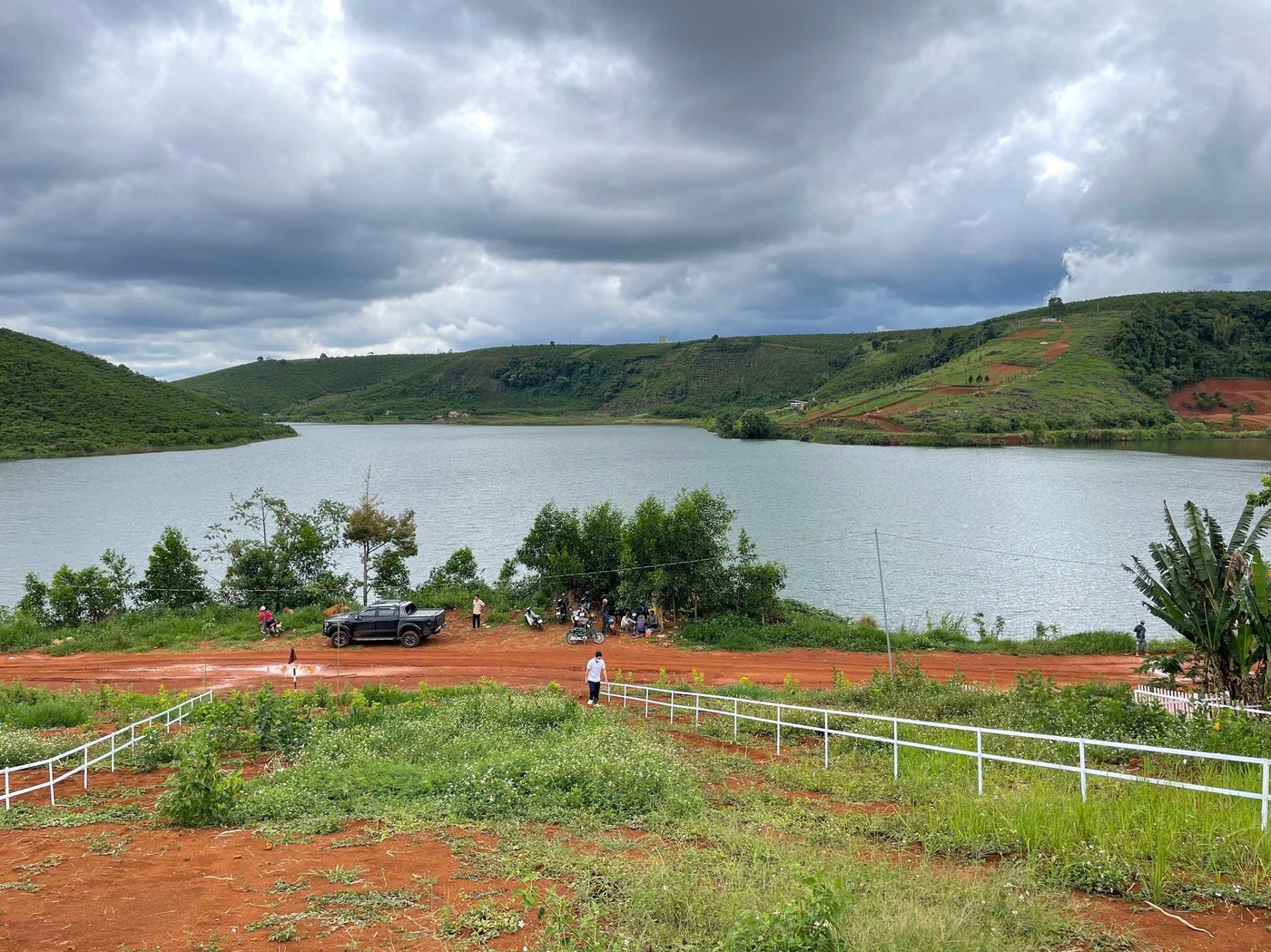 z6164068076906-68639689f3e00cddceb5303e8e704fb7