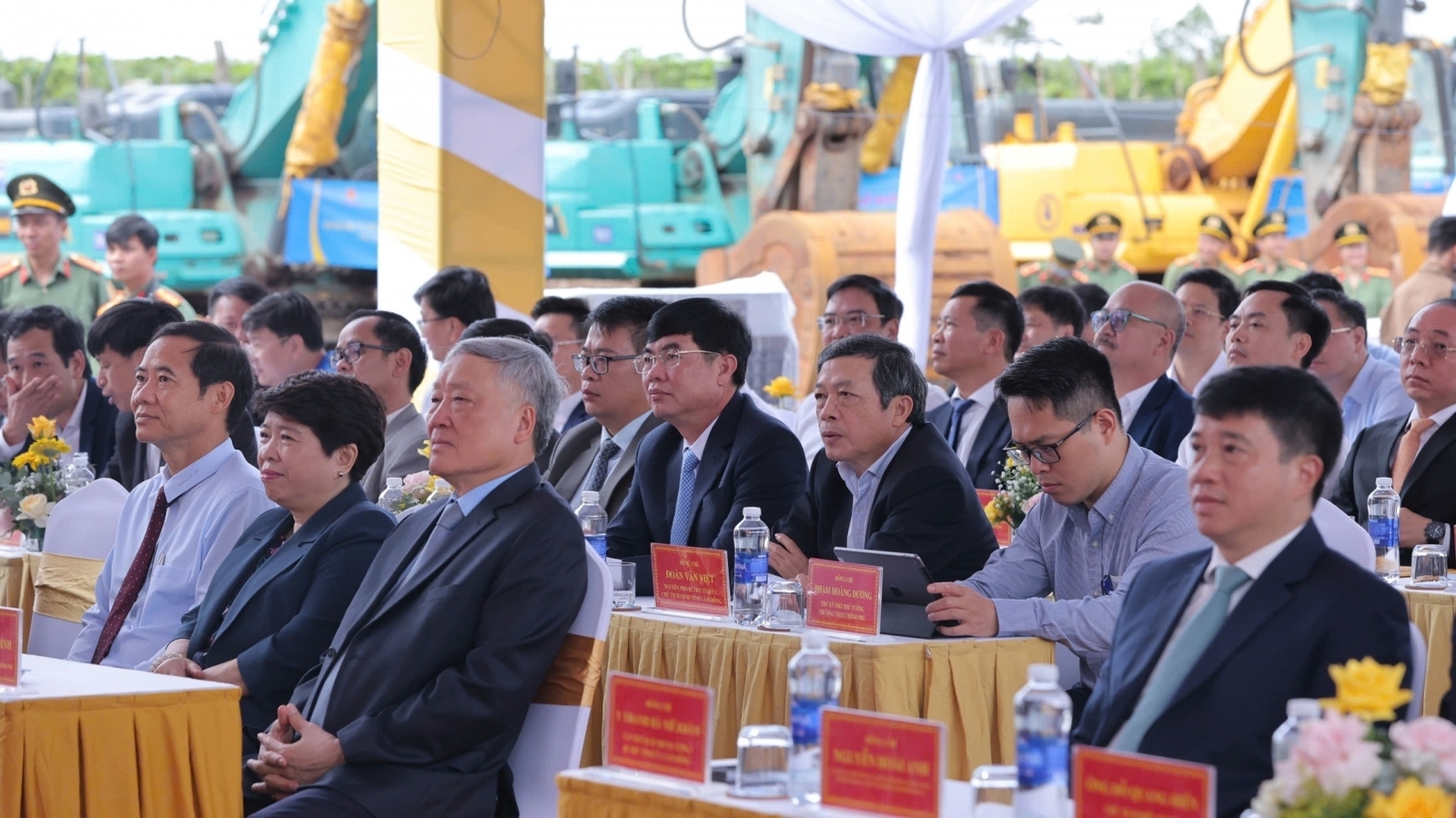 459b7c21a6a611f848b7-20250629113829