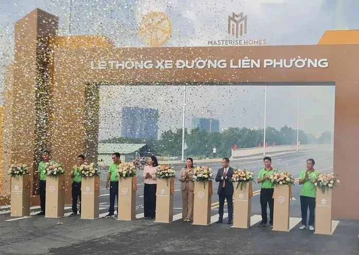 thong-xe-17625760733731565043836