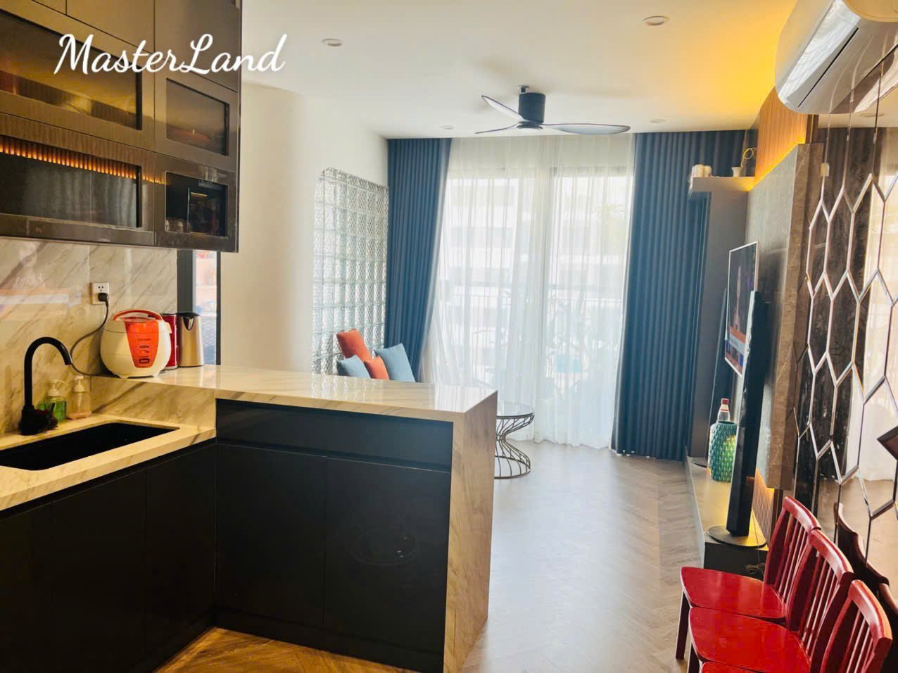 z7214827544370-0d6595dd4e7c272a780f57dd7e677663