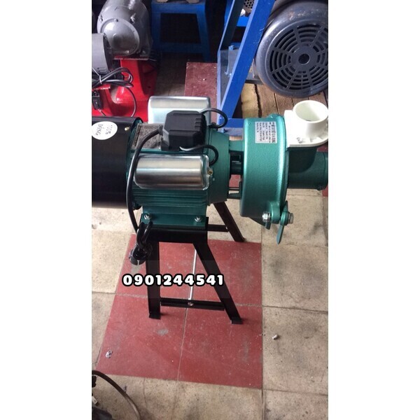 Máy xay bột gạo nước đầu gang