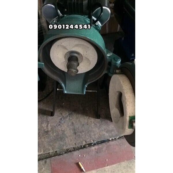 Máy xay bột gạo nước đầu gang