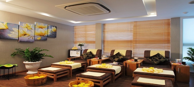 máy lạnh âm trần reetech rgt24/rc24 (2.5hp)