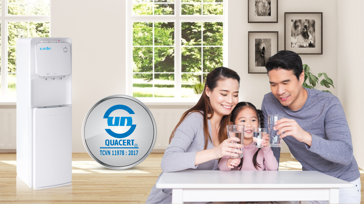 cây nước nóng lạnh karofi hc19