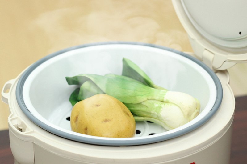 nồi cơm nắp gài happycook 1.8 lít hc-180