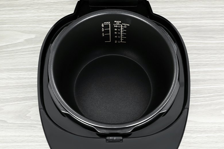 nồi áp suất điện philips hd2151/66 5 lít