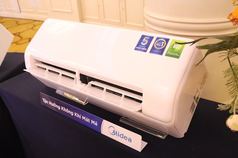 máy lạnh midea inverter 1.0hp msaf6-10cdn8