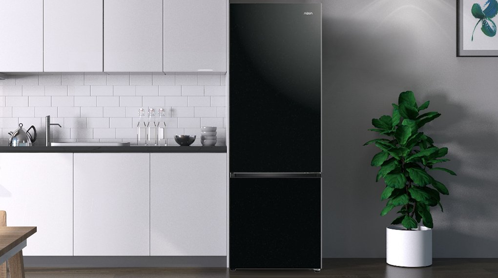 tủ lạnh aqua inverter 324 lít aqr-b390ma(fb)