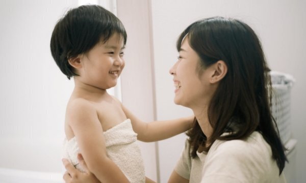 máy nước nóng trực tiếp panasonic dh-3vp1vw