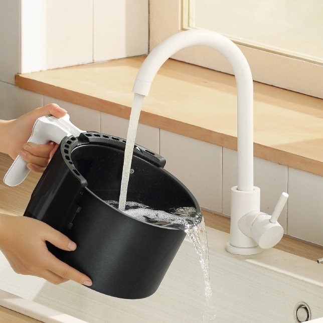 nồi chiên không dầu panasonic nf-cc150wra