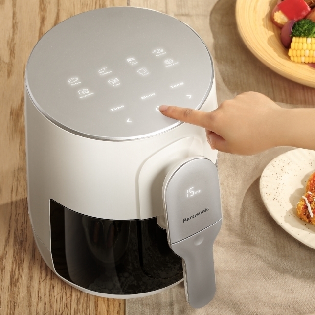 nồi chiên không dầu panasonic nf-cc150wra