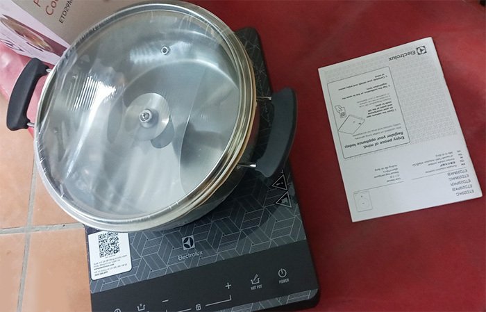 bếp từ đơn electrolux etd29mkb