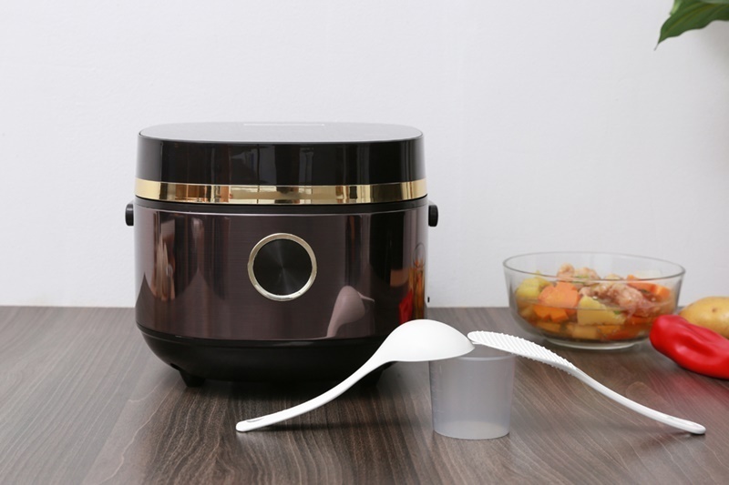 nồi cơm cao tần kangaroo 1.8 lít kg599n