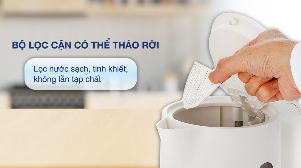 bình đun siêu tốc panasonic 1.7 lít nc-k101wra