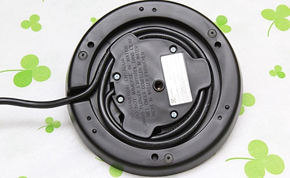 ấm đun nước electrolux 1.7 lít eek3505