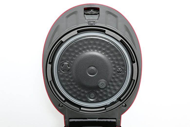 nồi cơm điện tử áp suất cuckoo 1.08 lít crp-pk0600f/bkrdvn