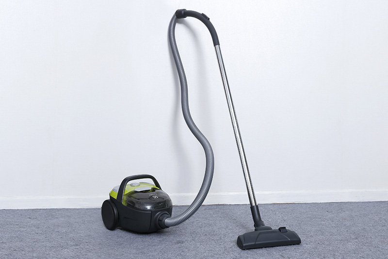 máy hút bụi dạng hộp electrolux z1231