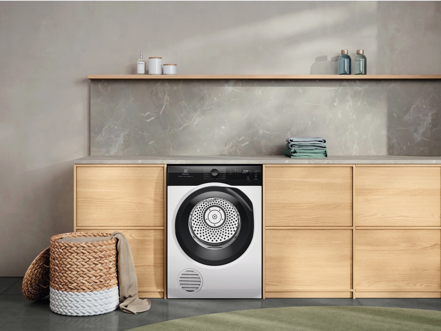 máy sấy thông hơi electrolux ultimatecare 300 9 kg edv904h3ec
