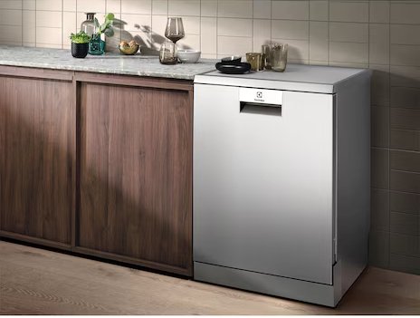 máy rửa bát độc lập 13 bộ electrolux comfortlift eff9392sxa